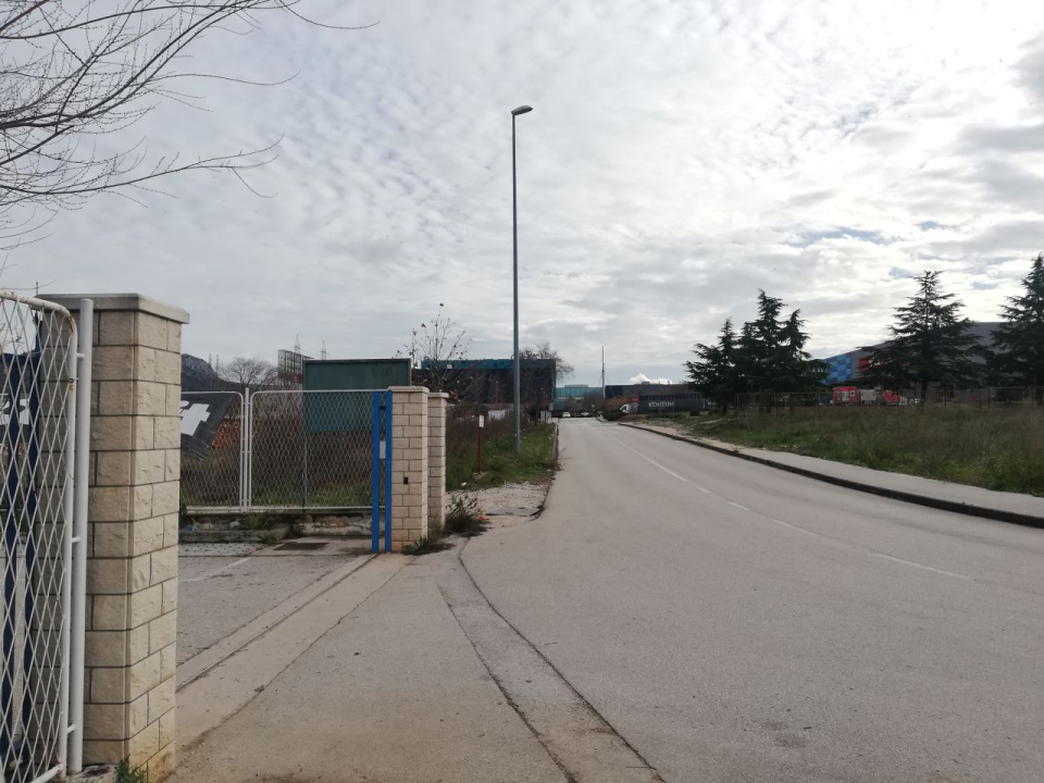 Iznajmljuje se atraktivan uredski prostor u Šibeniku! 