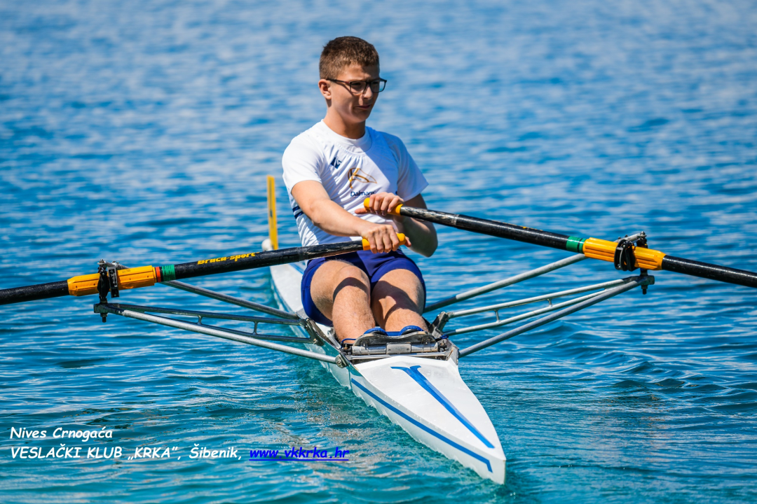 Krkašice i krkaši veslali u Makarskoj, vratili se s hrpom medalja