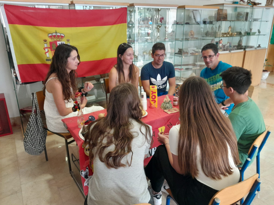 Europa u gostima: Katolička škola ugostila 28 govornika iz 17 europskih država