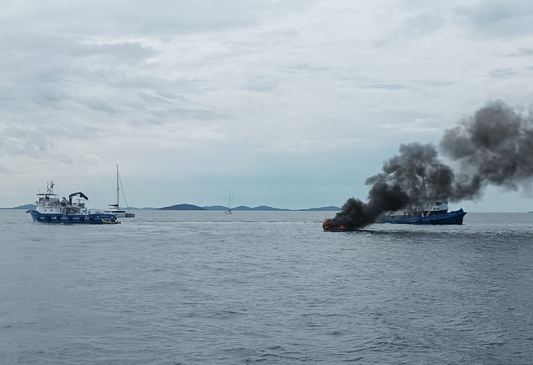 Darko Dukić demantira Ministarstvo: 'Požar brodice nije gasio canader'