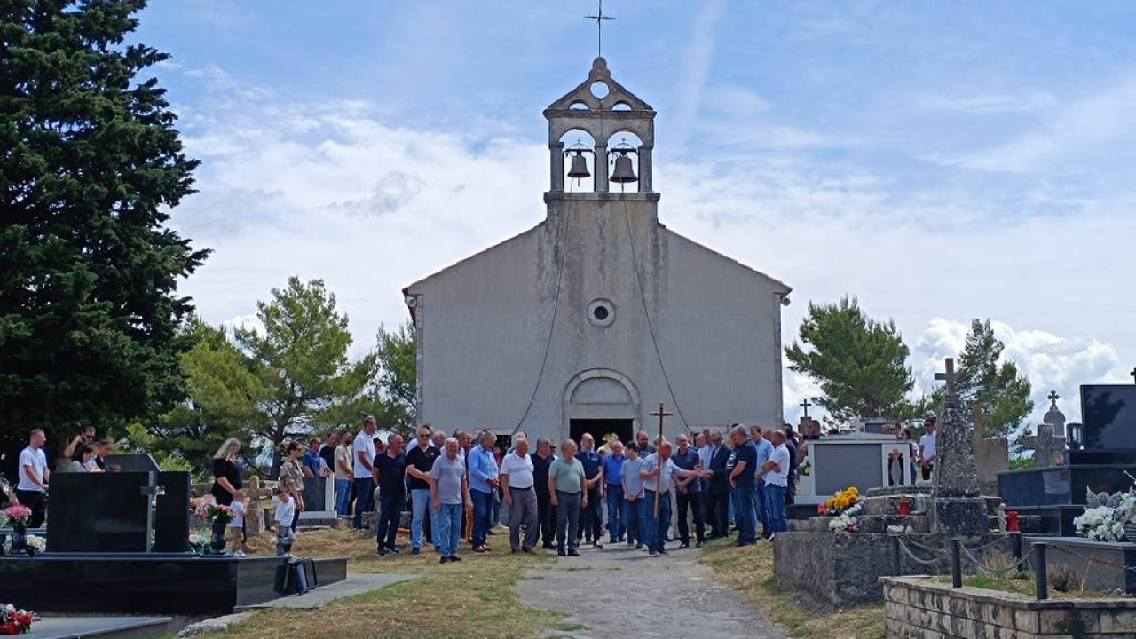 Svečanim misnim slavljem proslavljen blagdan Tijelova u Vukšiću