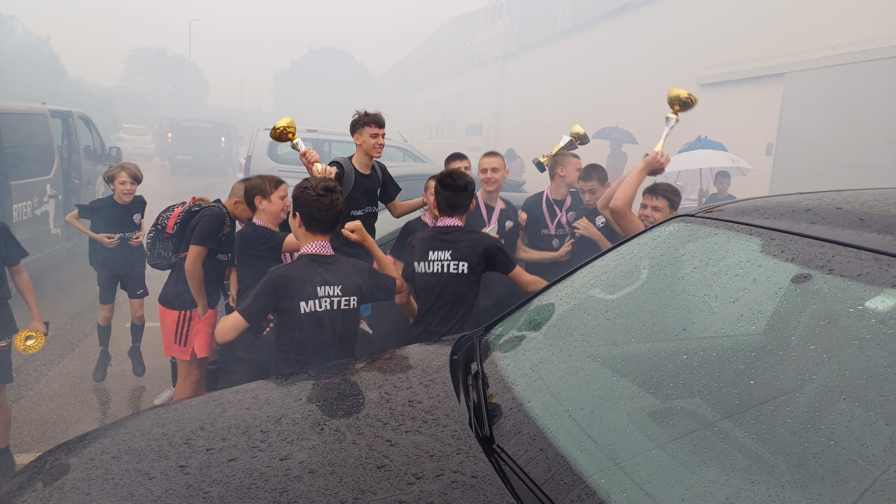 Sjajan uspjeh mlađih kategorija MNK Murter: 'Pokorili' Top Tim ligu, Kup i Masters 