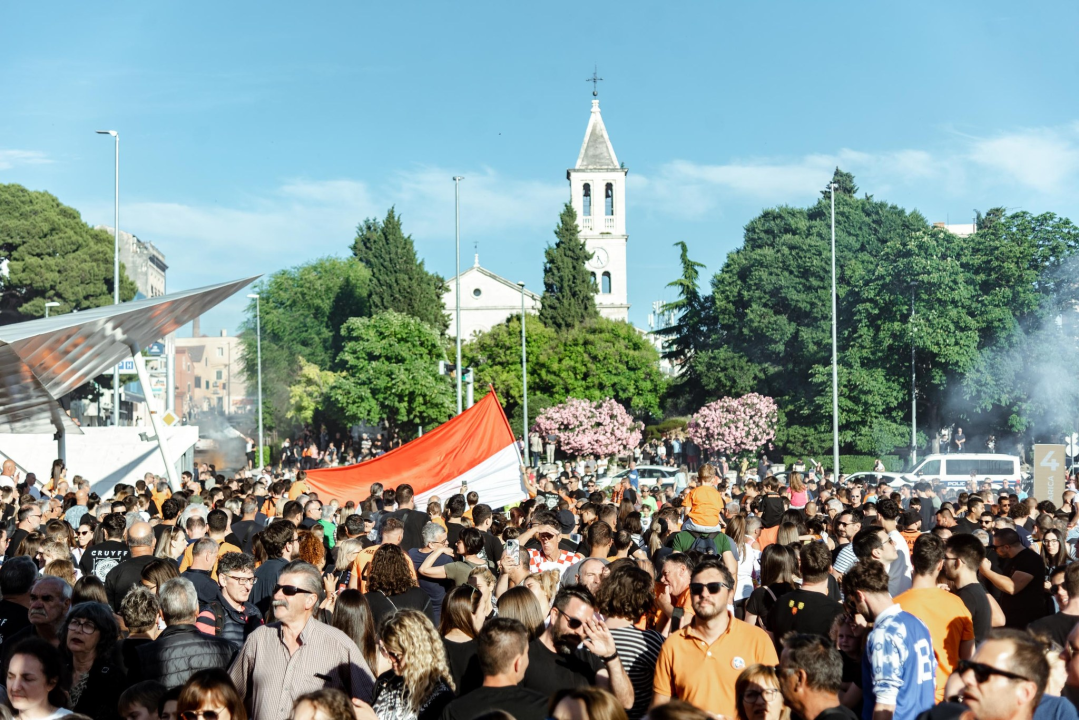 Šibenik dočekao svoje heroje u narančastom: 'Carević ostaje, sezona time završena'