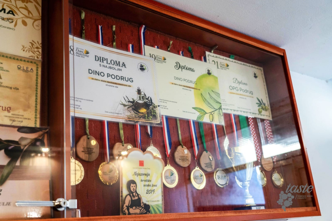 Obitelj Podrug prvo ulje napravila je 1886. godine, a danas osvajaju zlatne medalje od Vodica do New Yorka