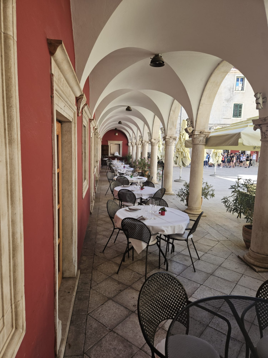 Ne kupujte posteljinu, više se isplati unajmiti u Rentexu!