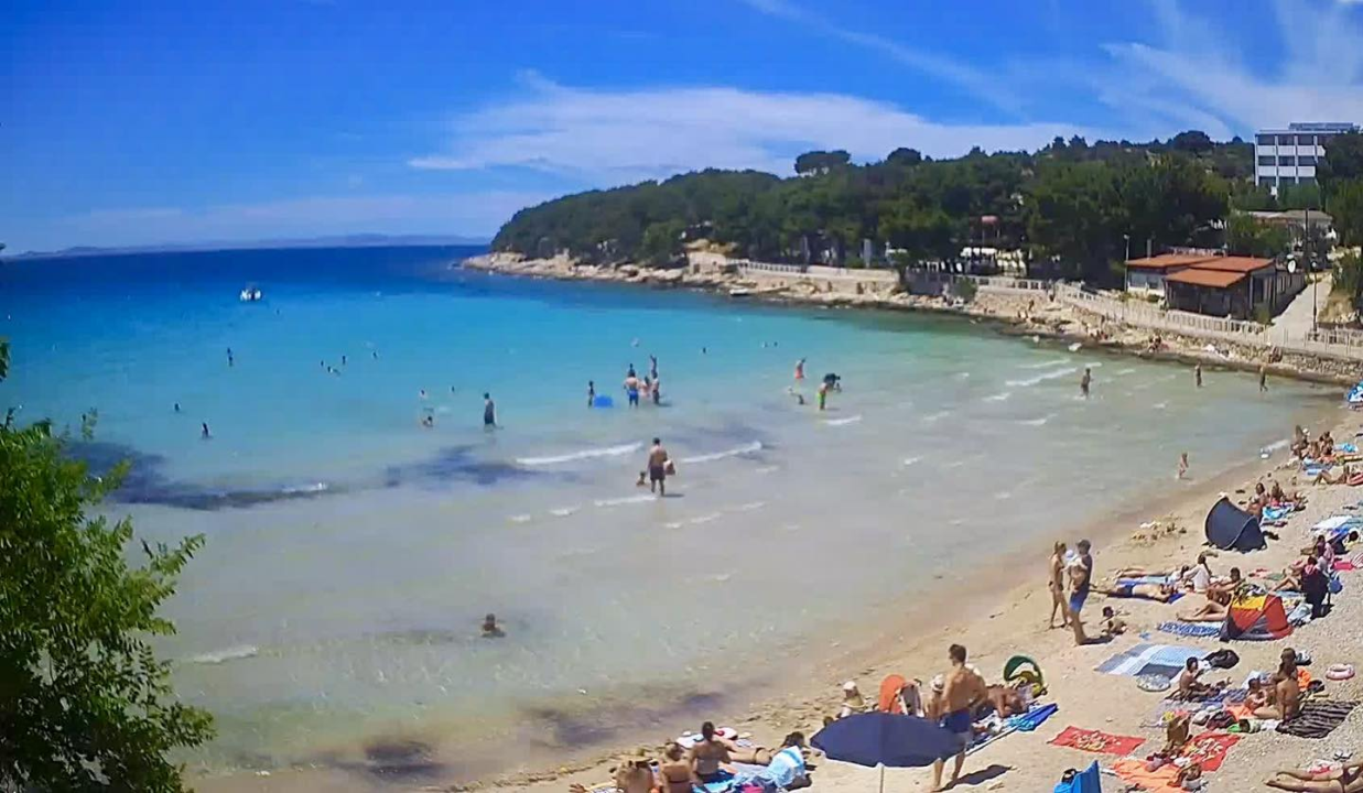 Ljeto sve bliže: Evo koje su temperature mora na plažama u Šibeniku i okolici