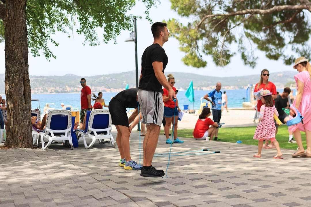 Svestrani sportaši iz šibenskog društva Feel the Power u Biogradu nastavili s pozitivnim rezultatima