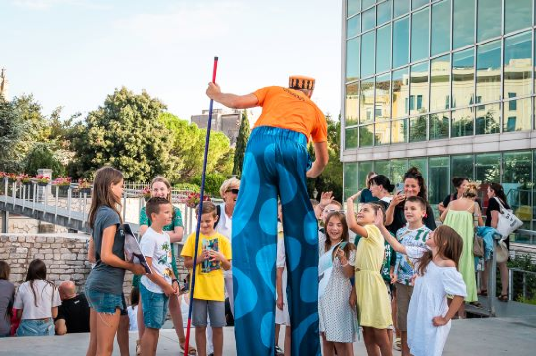 Posjetite šarmantni restoran Nomad i uživajte u slasnim à la carte jelima! 