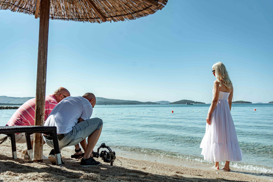 Šibenska lipost i kripost u video spotu Mladena Grdovića Sveta zemlja Dalmatina 