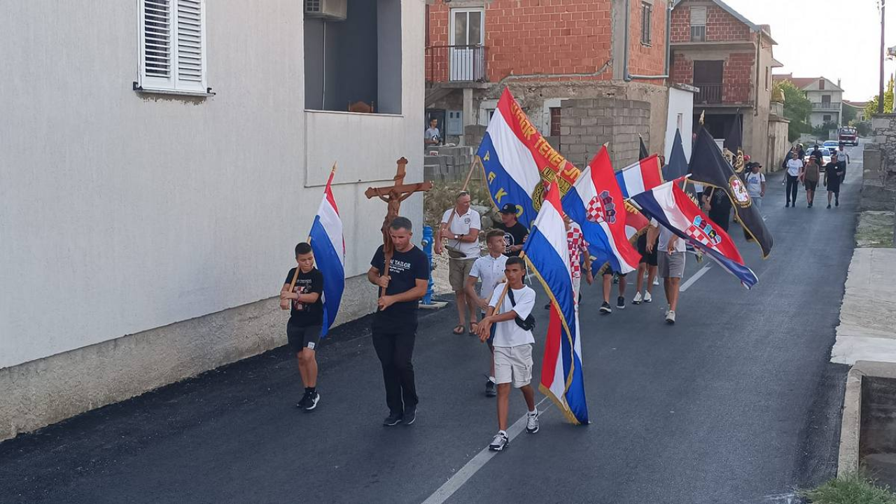 Održana 16. molitvena hodnja 'Koracima nade u istinu' Bulić - Vukšić - Lišane Ostrovičke