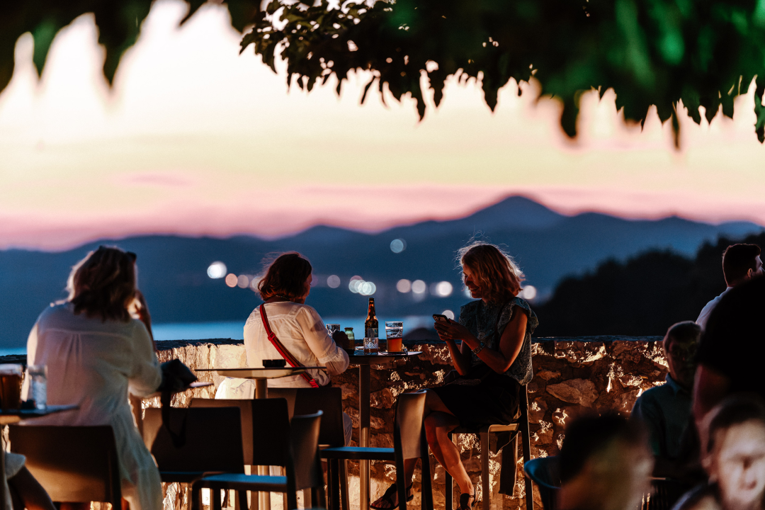 Jazz s istarskim predznakom na tvrđavi Barone uz Robert Mikuljan Quintet 