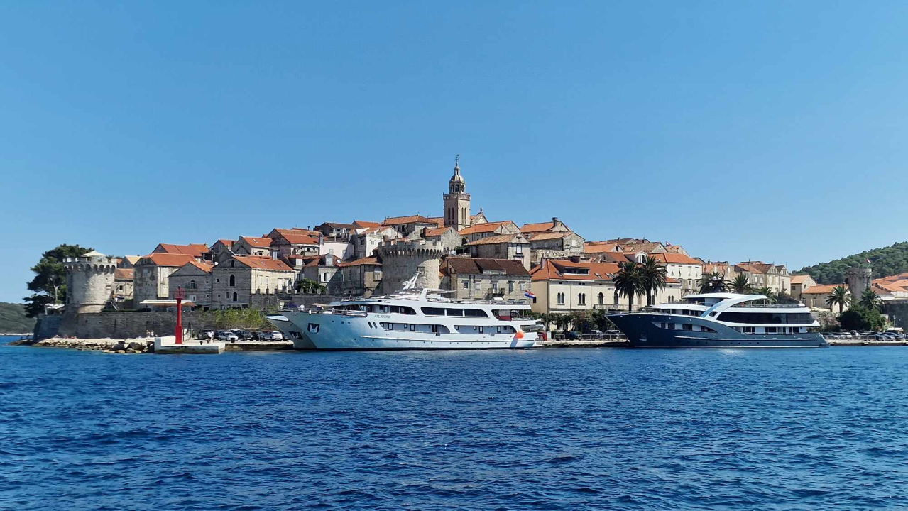 Morska avantura  ŠibenikIN-a: Tjedan dana jedrenja do Dubrovnika, prekrasnih otoka i vala uz nezaboravnu igru dupina