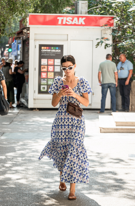 Ljetne haljine i vibrantne boje: Evo što se sve nosilo ovih dana po Šibeniku