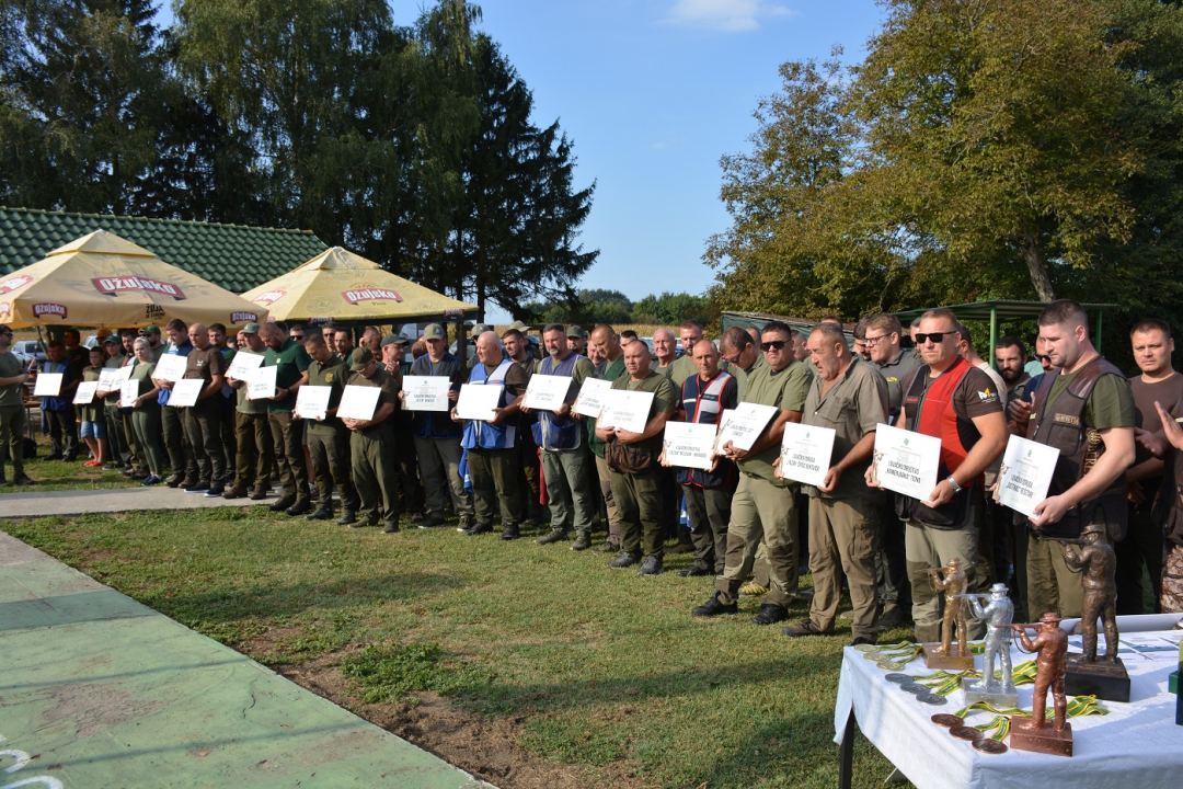 Ekipa iz Tisnog prva u lovnom streljaštvu na Kupu Đuro Dečak 