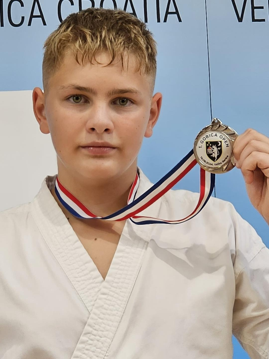 Karatekama vodičkog Okita šest medalja iz Velike Gorice