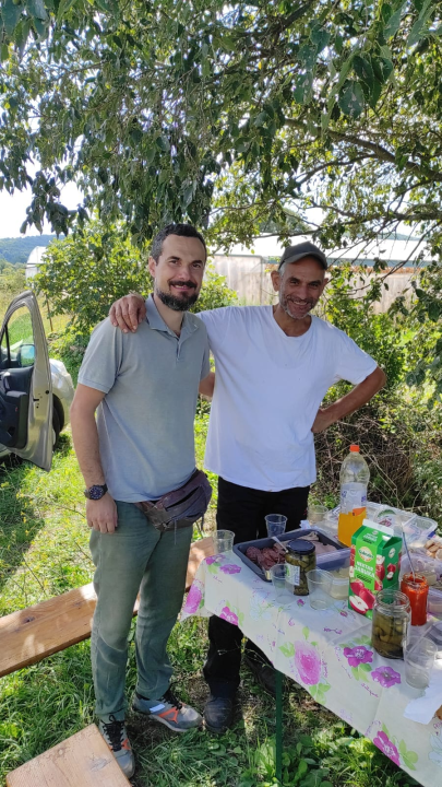 Šibenski učenici sudjelovali u berbi grožđa: 'Tko kaže da današnje generacije ne mogu i ne žele?'