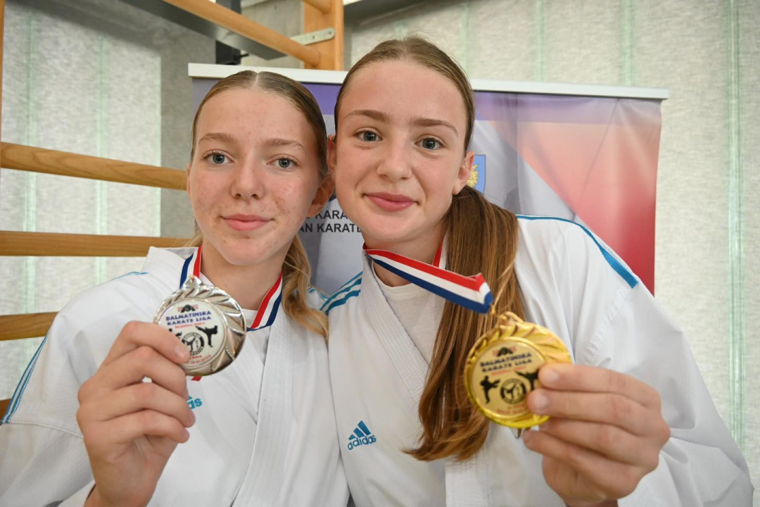 Karate klubu Okit Vodice pregršt medalja i ekipna titula na drugom kolu Dalmatinske lige