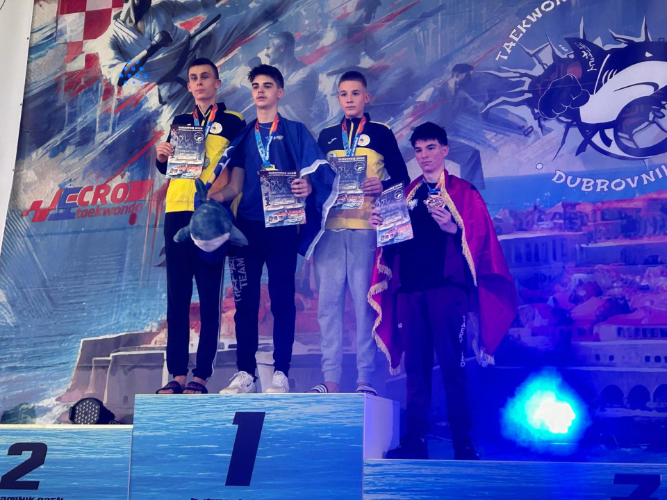 Taekwondo klub Solaris sa 14 članova uzeo u Dubrovniku 14 medalja, od čega četiri seniorske
