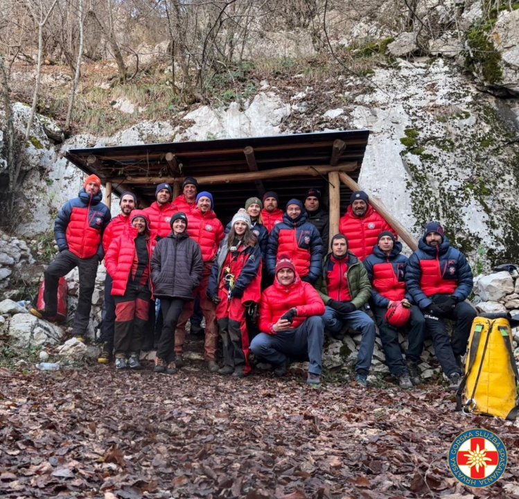Šibenski HGSS s kolegama iz BiH na zajedničkoj speleo vježbi pokazali visoki nivo spremnosti