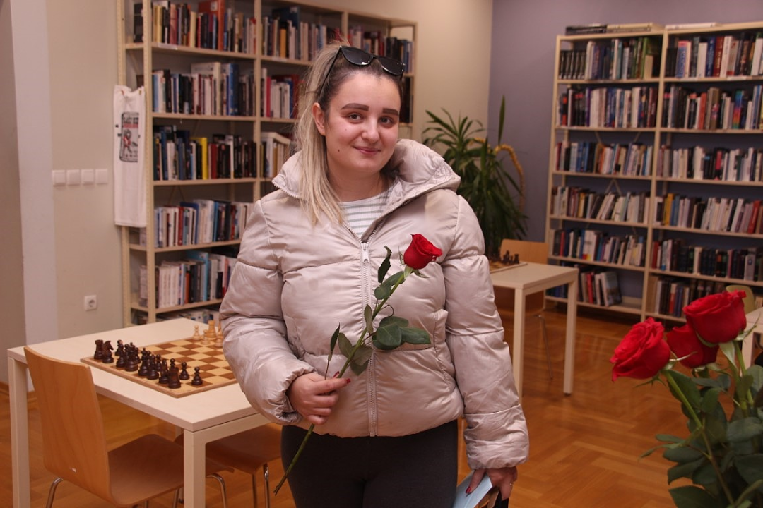 Babyboom u Vodicama: Ove godine 90 novorođenih, gradonačelnik poklonio eure i prigodne darove