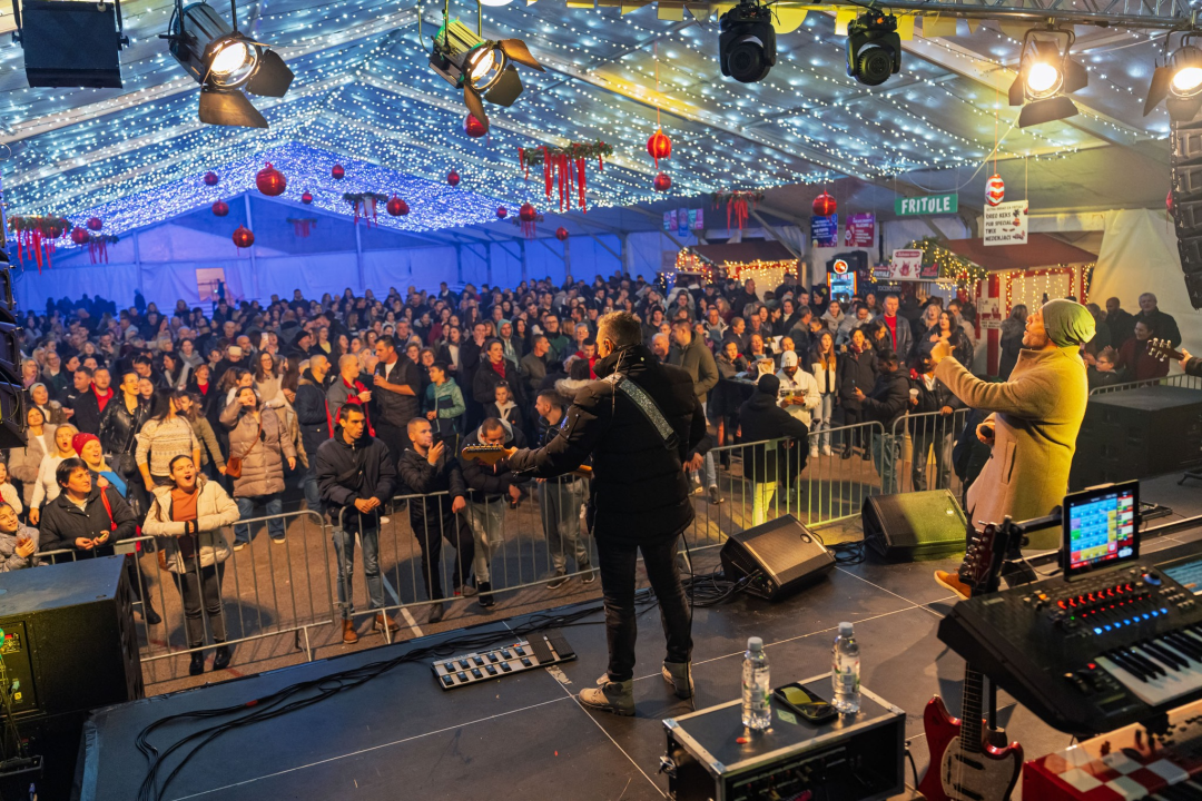 Vrhunska zabava uz Grupu Vigor na Kraljevskom Adventu