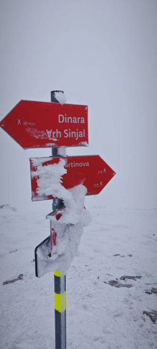 Članovi HPK-a sv. Mihovil pokazali kako zima na Dinari donosi posebnu čaroliju