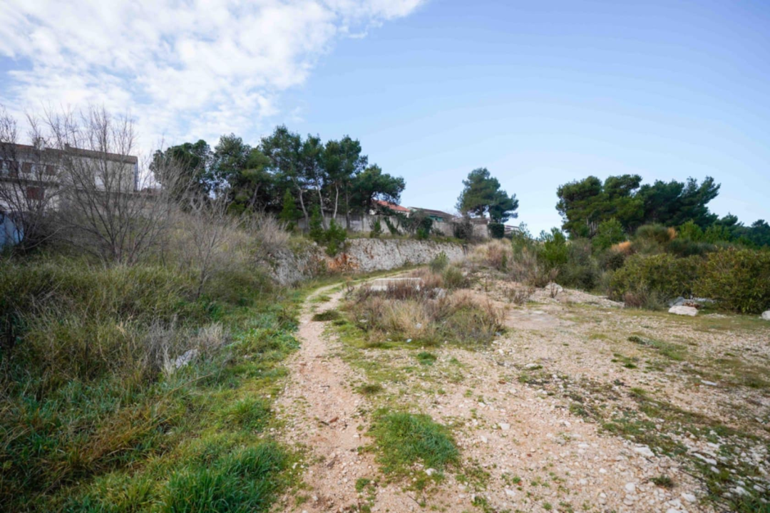 Mandalina će dobiti novu cestu: Grad Šibenik dobio dozvolu za izgradnju
