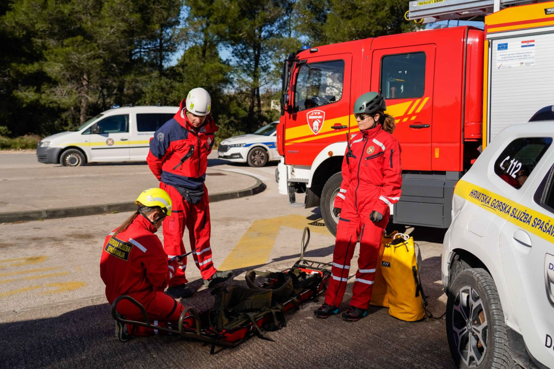 Evakuirana OŠ Brodarica: Bez brige, to je bila samo vježba 