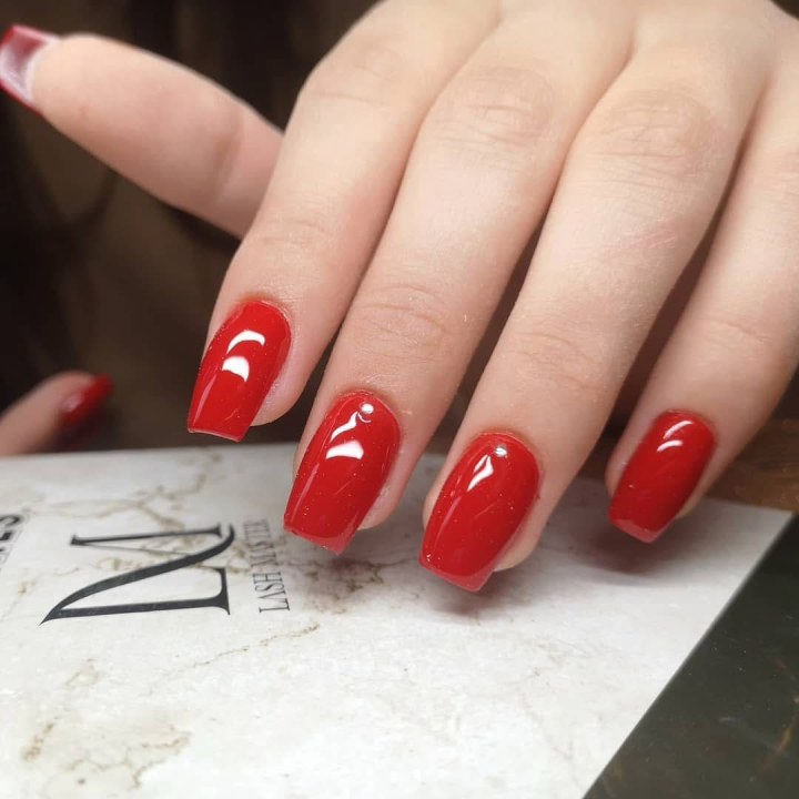 FOTO Beauty Clinic by Tamara proširila svoj tim: Nova stručnjakinja za savršene nokte!