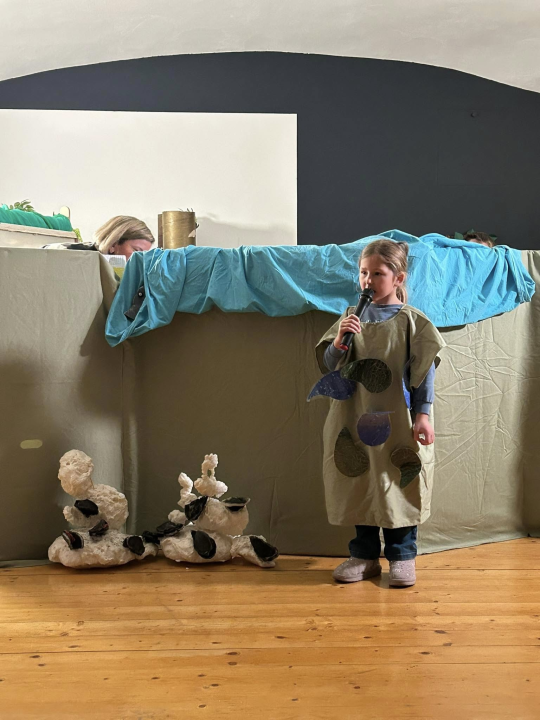 Mali lutkari iz šibenskih vrtića u Art podrumu održali smotru dječjih lutkarskih igrokaza