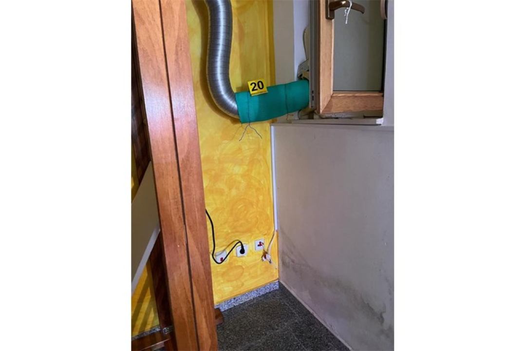 FOTO U Vodicama pronađen improviziran laboratorij za proizvodnju droge, 'poduzetnik' priveden