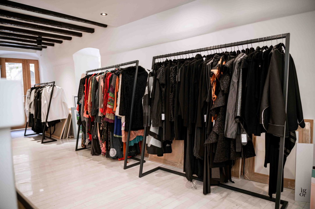 FOTO Proljeće u Galeriji Juraj Dalmatinac: Unikatna umjetnička djela, popusti i modni noviteti!