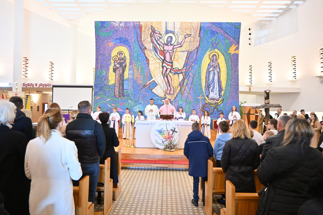 Dječji zbor sa zagrebačke Knežije gostovao u Župi sv. Ante Padovanskog na Šubićevcu