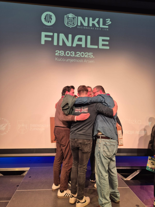 Srednjoškolci zavladali Arsenom: U finalu Nacionalne kviz lige pobjedu odnijelo Oceanovih 5 iz Čakovca