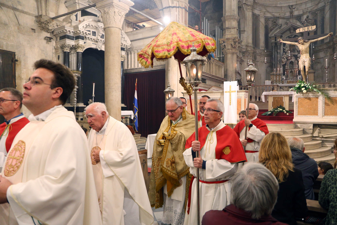 Veliki četvrtak u katedrali sv. Jakova