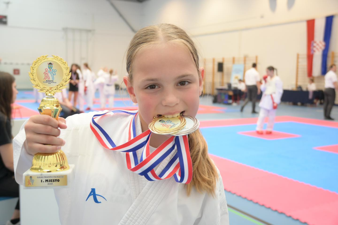 Karate klub Okit prvak Dalmacije