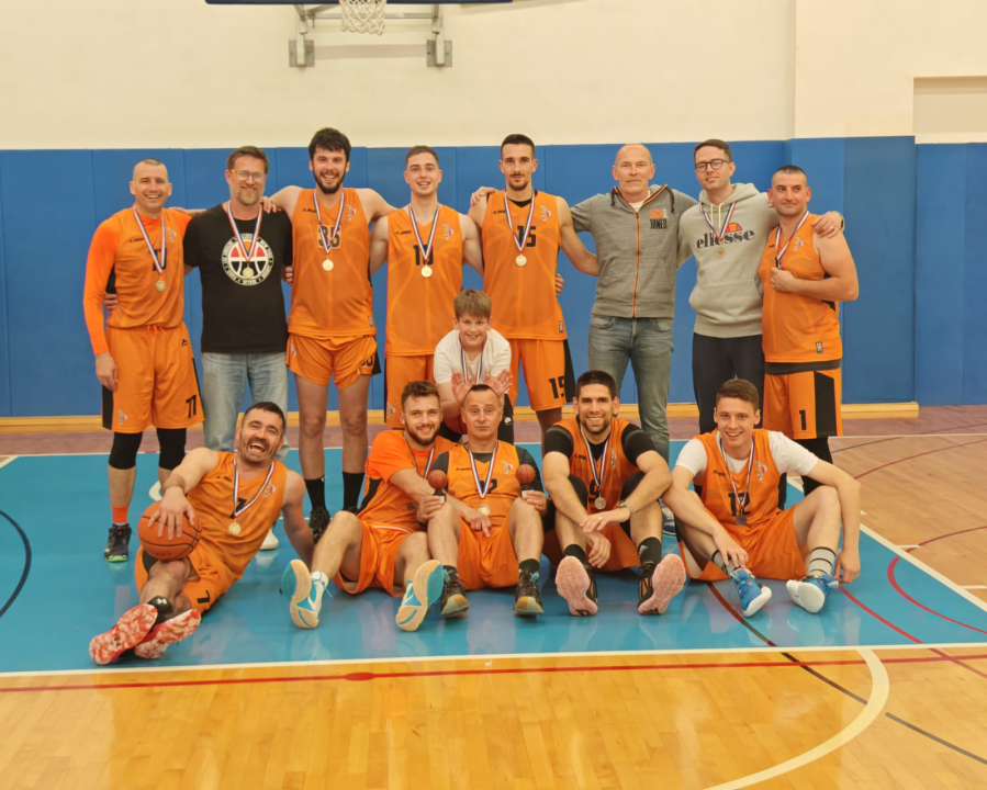 Karika osvojila Šibensku rekreativnu košarkašku ligu