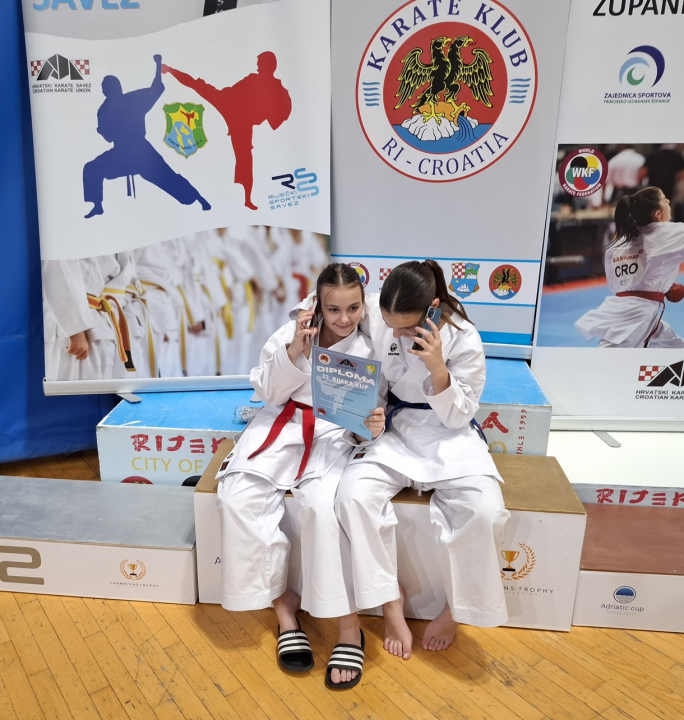 FOTO Karatašima Osvita devet medalja s 'Rijeka Kupa'