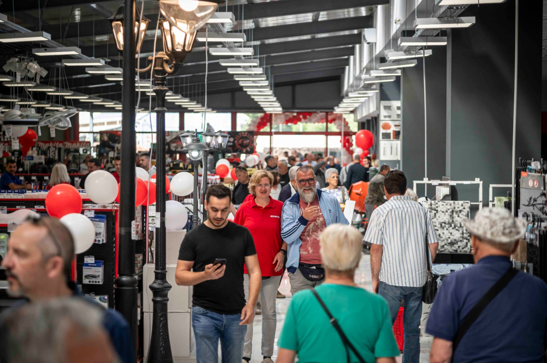 FOTO Pozor! Veliki popusti na kućanskim aparatima, keramici, alatima, bojama, rasvjeti, stolariji i puno više!