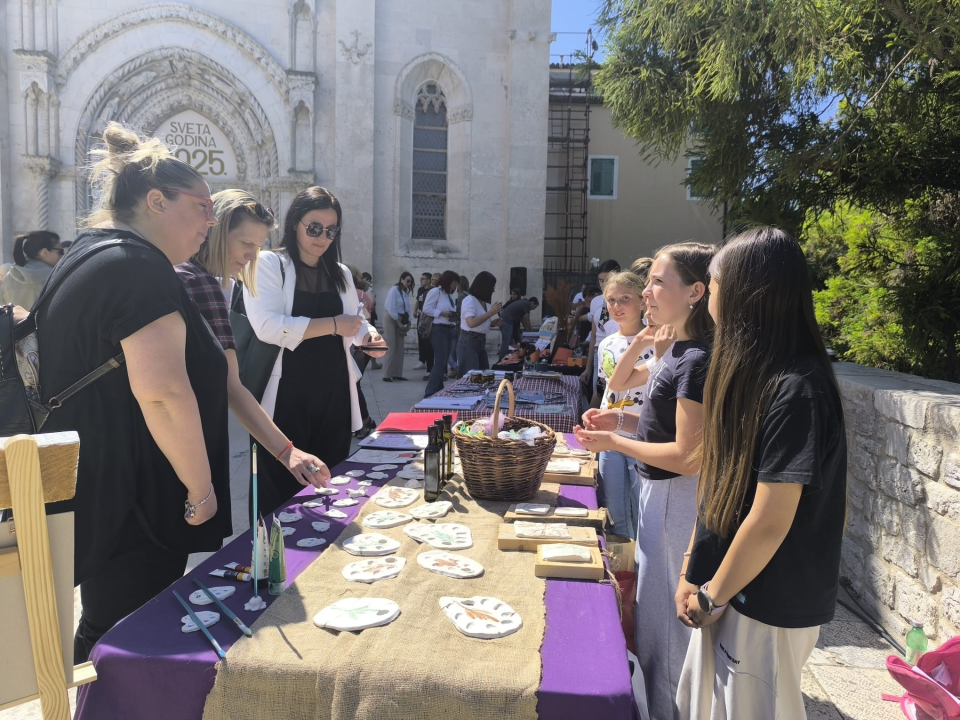 Smotra učeničkih zadruga