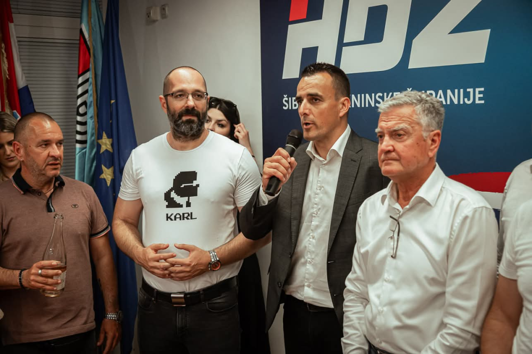 Burić i Rakić uvjerljivo slavili u Šibeniku i županiji, HDZ navodno dogovorio većinu u Županijskoj skupštini
