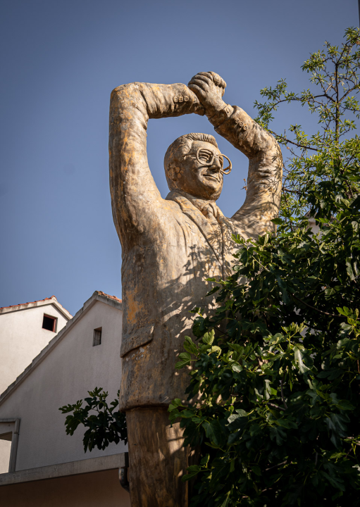 FOTO Ulica ugodna za život: Putem Jurasa i dalje dominira ogromni Tuđmanov kip