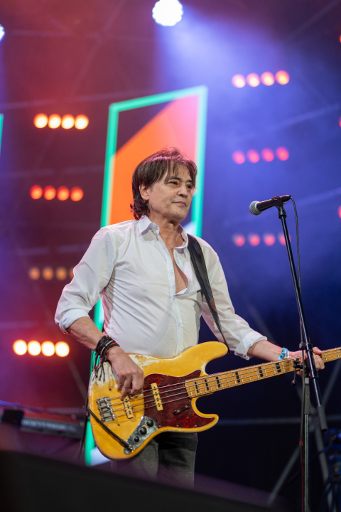 Prva večer CMC festivala u Vodicama oduševila publiku: The Frajle zagrijale atmosferu, Mladen Grdović izazvao delirij na rivi