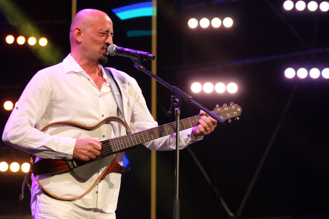 Završen 17. CMC festival: Izvođač godine 2024. Mladen Grdović, posebno priznanje Nedi Ukraden