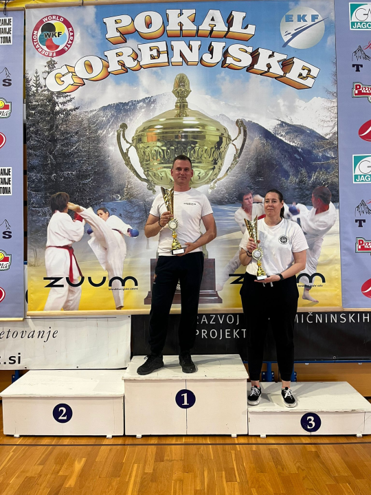 FOTO Karateke Phoenixa iz Šenčura donijele u Murter 14 individualnih i dvije ekipne nagrade