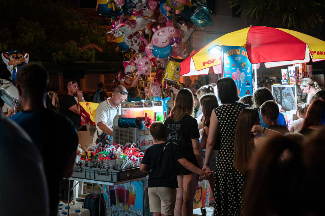 Spektakularan vatromet i grupa Rišpet označili kraj svečanog otvorenja 65. MDF-a