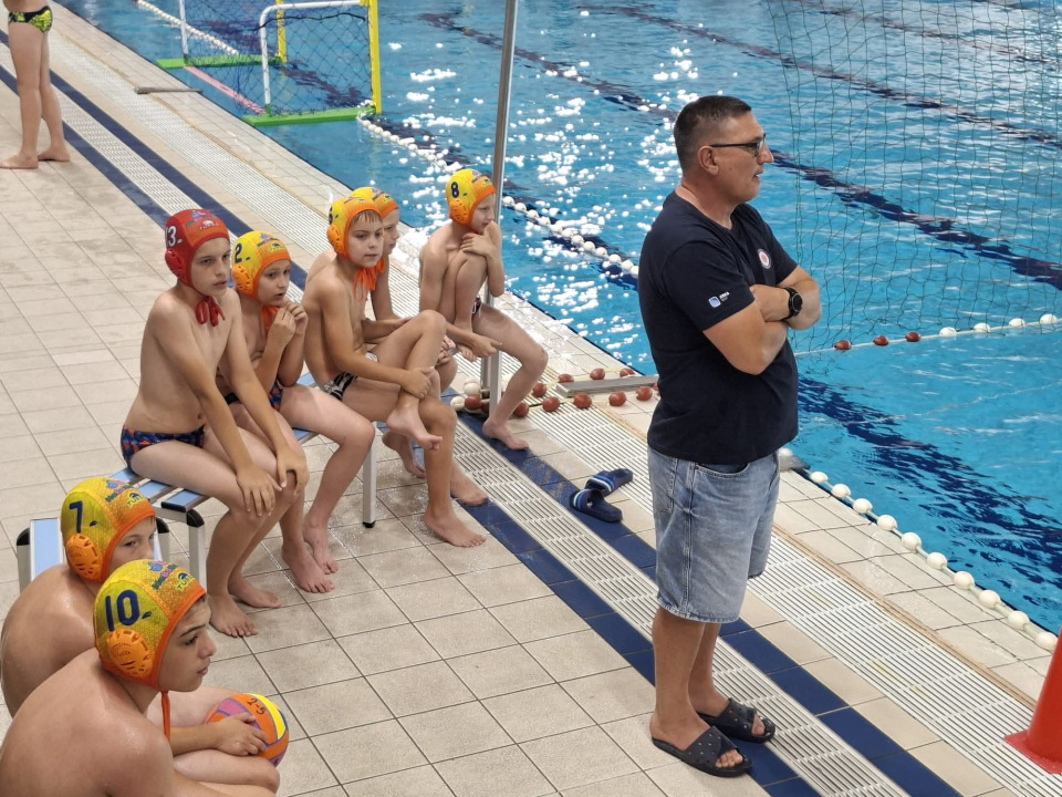 Mladi vaterpolisti Solarisa briljiraju na prestižnom turniru u Italiji – šest pobjeda u osam utakmica