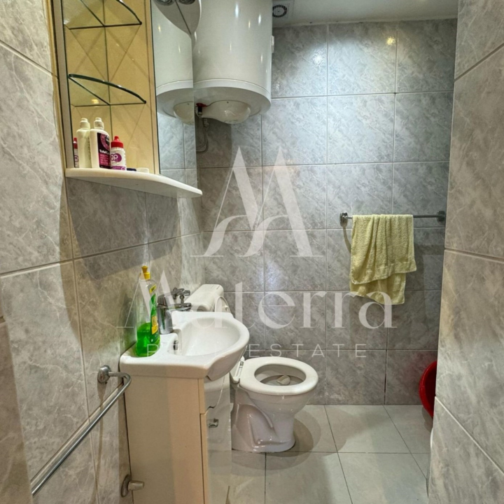 Stan od 12 kvadrata u centru Šibenika prodaje se za 45.000 eura