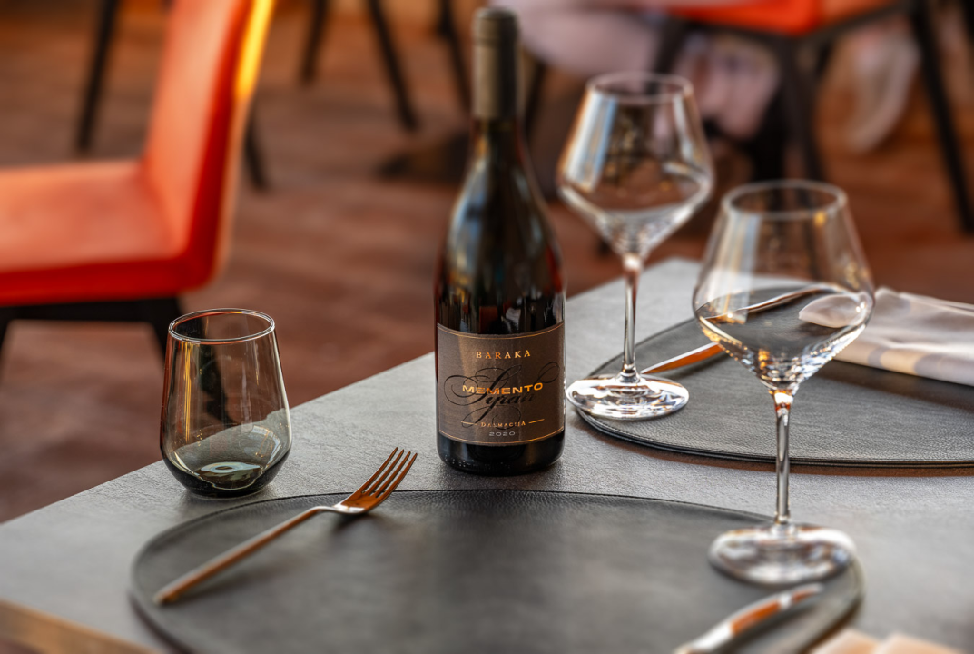 Savršeno jutro u srcu Šibenika: Brunch na terasi s najljepšim pogledom na Kanal sv. Ante