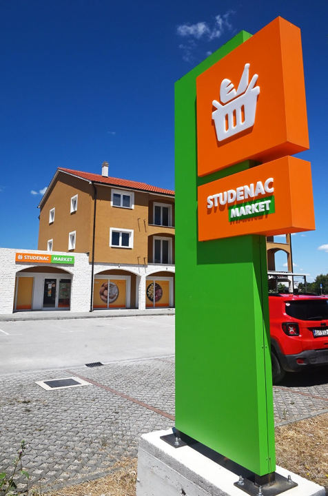 Tromilja: Bife Ivan – Prva društvena mreža uz janjetinu i špricer